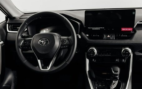 Toyota RAV4, 2025 год, 4 400 000 рублей, 21 фотография