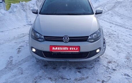 Volkswagen Polo VI (EU Market), 2013 год, 580 000 рублей, 2 фотография