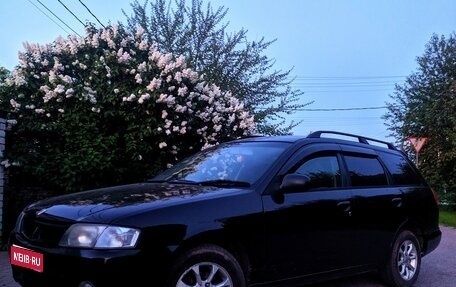 Nissan Wingroad III, 2000 год, 310 000 рублей, 1 фотография