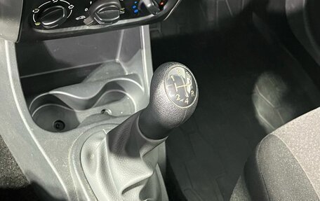 Nissan Almera, 2018 год, 750 000 рублей, 7 фотография