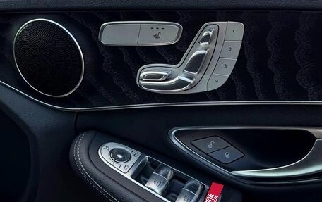 Mercedes-Benz C-Класс, 2017 год, 1 592 000 рублей, 10 фотография