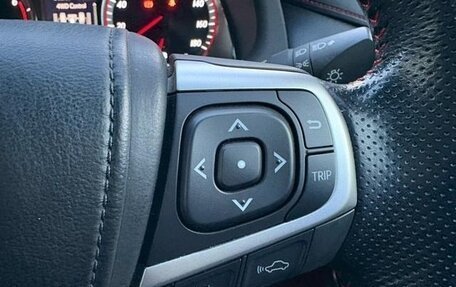 Toyota Harrier, 2020 год, 2 045 000 рублей, 28 фотография