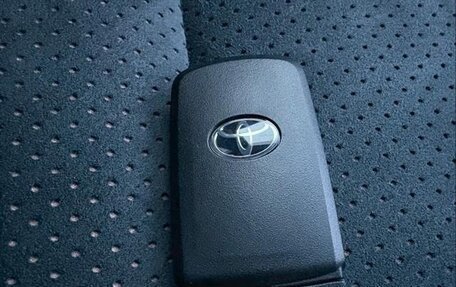 Toyota Harrier, 2020 год, 2 045 000 рублей, 33 фотография