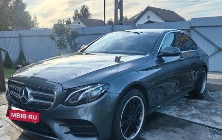 Mercedes-Benz E-Класс, 2018 год, 2 700 000 рублей, 2 фотография