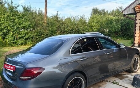 Mercedes-Benz E-Класс, 2018 год, 2 700 000 рублей, 4 фотография