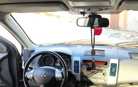 Mitsubishi Outlander III рестайлинг 3, 2010 год, 1 255 000 рублей, 6 фотография