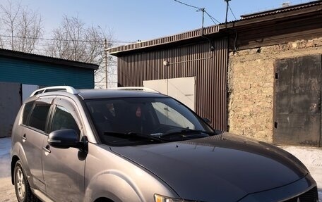 Mitsubishi Outlander III рестайлинг 3, 2010 год, 1 255 000 рублей, 4 фотография