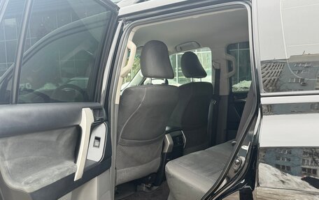 Toyota Land Cruiser Prado 150 рестайлинг 2, 2012 год, 2 350 000 рублей, 12 фотография