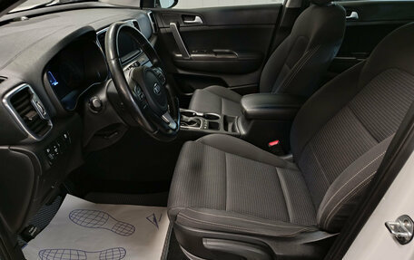 KIA Sportage IV рестайлинг, 2017 год, 2 320 000 рублей, 7 фотография