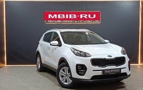 KIA Sportage IV рестайлинг, 2017 год, 2 320 000 рублей, 5 фотография