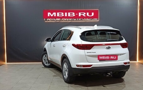 KIA Sportage IV рестайлинг, 2017 год, 2 320 000 рублей, 2 фотография