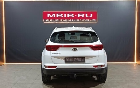 KIA Sportage IV рестайлинг, 2017 год, 2 320 000 рублей, 3 фотография