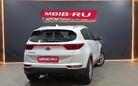 KIA Sportage IV рестайлинг, 2017 год, 2 320 000 рублей, 4 фотография