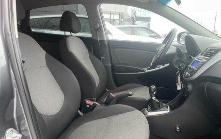 Hyundai Solaris II рестайлинг, 2013 год, 734 000 рублей, 14 фотография