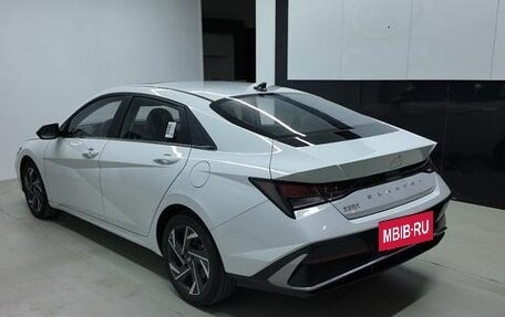 Hyundai Elantra, 2025 год, 2 010 000 рублей, 5 фотография