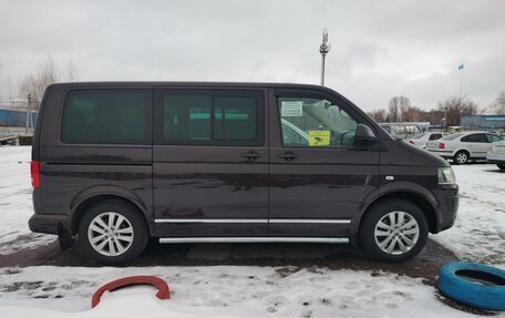 Volkswagen Multivan T5, 2011 год, 2 355 000 рублей, 4 фотография
