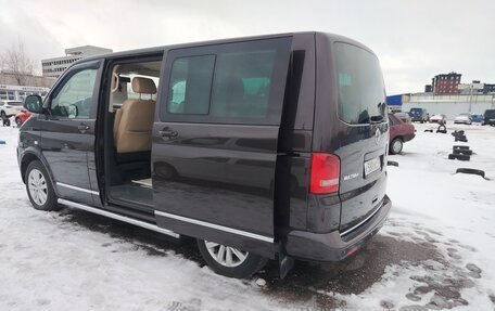 Volkswagen Multivan T5, 2011 год, 2 355 000 рублей, 10 фотография