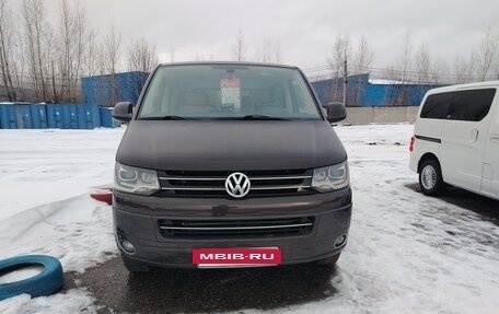 Volkswagen Multivan T5, 2011 год, 2 355 000 рублей, 2 фотография