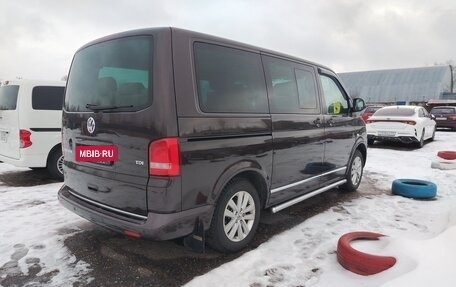 Volkswagen Multivan T5, 2011 год, 2 355 000 рублей, 5 фотография