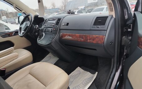 Volkswagen Multivan T5, 2011 год, 2 355 000 рублей, 23 фотография