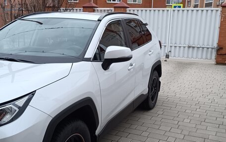 Toyota RAV4, 2021 год, 3 400 000 рублей, 3 фотография