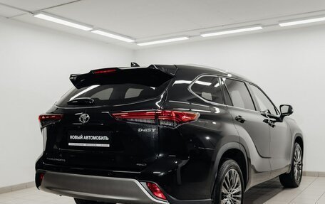 Toyota Highlander, 2025 год, 5 720 000 рублей, 3 фотография