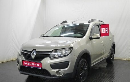 Renault Sandero II рестайлинг, 2016 год, 650 000 рублей, 1 фотография