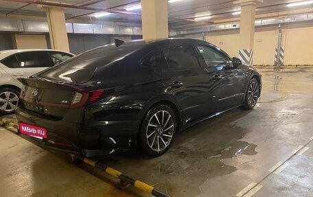 Hyundai Sonata VIII, 2022 год, 2 700 000 рублей, 3 фотография