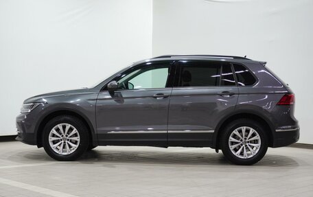 Volkswagen Tiguan II, 2021 год, 2 470 000 рублей, 6 фотография