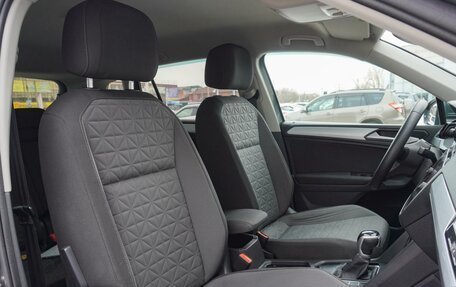 Volkswagen Tiguan II, 2021 год, 2 470 000 рублей, 14 фотография