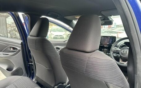 Toyota Yaris, 2021 год, 954 000 рублей, 20 фотография