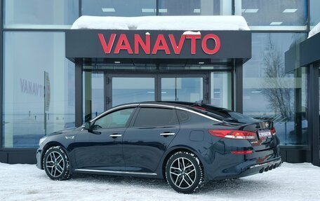 KIA Optima IV, 2018 год, 2 030 000 рублей, 3 фотография