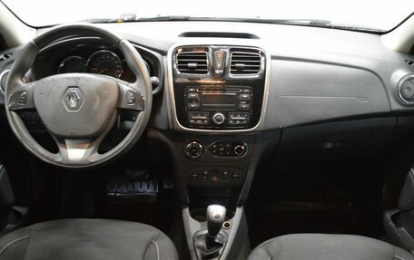 Renault Sandero II рестайлинг, 2016 год, 650 000 рублей, 14 фотография