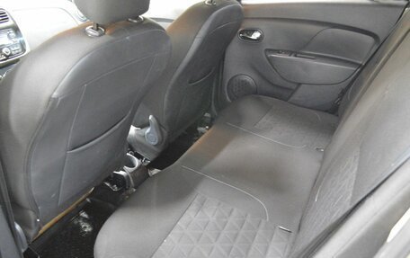 Renault Sandero II рестайлинг, 2016 год, 650 000 рублей, 11 фотография