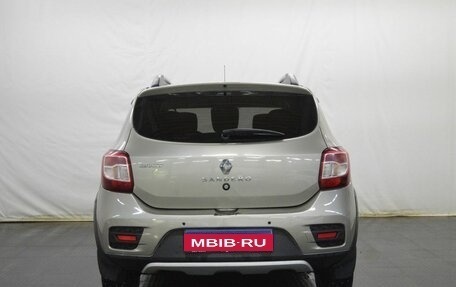 Renault Sandero II рестайлинг, 2016 год, 650 000 рублей, 6 фотография