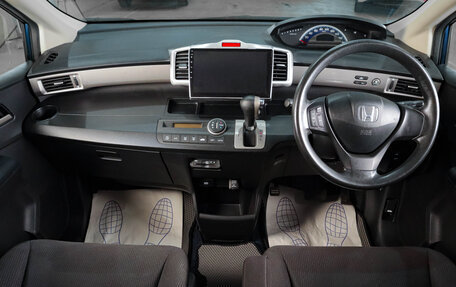 Honda Freed I, 2011 год, 1 079 000 рублей, 13 фотография