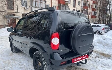 Chevrolet Niva I рестайлинг, 2018 год, 820 000 рублей, 4 фотография