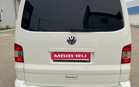 Volkswagen Multivan T5, 2008 год, 1 750 000 рублей, 5 фотография