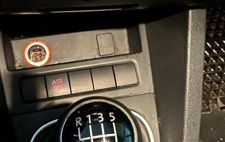 Volkswagen Jetta VI, 2011 год, 548 000 рублей, 8 фотография