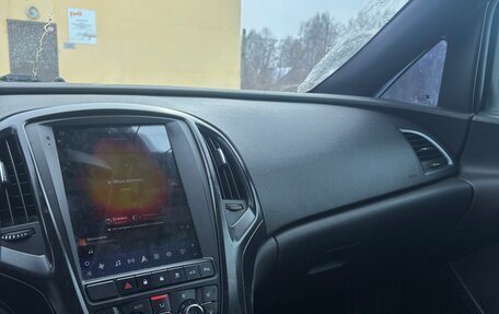 Opel Astra J, 2014 год, 880 000 рублей, 8 фотография