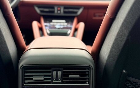 Porsche Cayenne III, 2025 год, 18 400 000 рублей, 17 фотография