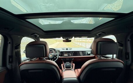 Porsche Cayenne III, 2025 год, 18 400 000 рублей, 22 фотография