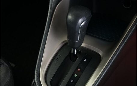 Toyota Yaris, 2022 год, 1 440 000 рублей, 19 фотография