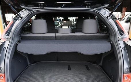 Toyota Yaris, 2022 год, 1 440 000 рублей, 26 фотография