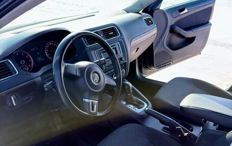 Volkswagen Jetta VI, 2014 год, 980 000 рублей, 9 фотография