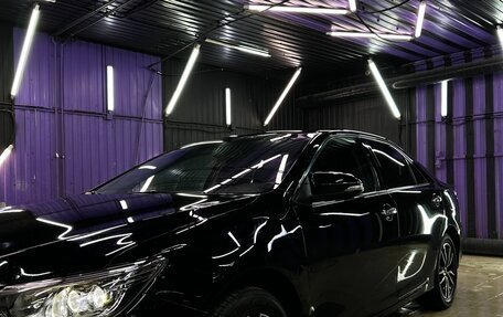 Toyota Camry, 2017 год, 1 950 000 рублей, 4 фотография