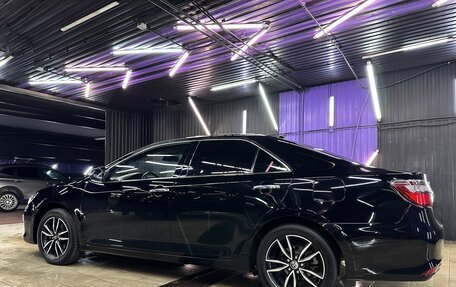 Toyota Camry, 2017 год, 1 950 000 рублей, 5 фотография