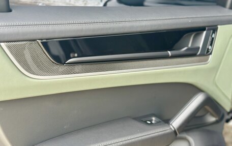 Porsche Cayenne III, 2024 год, 27 000 000 рублей, 9 фотография