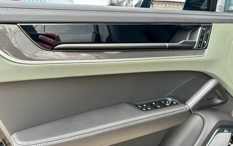 Porsche Cayenne III, 2024 год, 27 000 000 рублей, 7 фотография