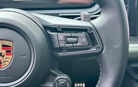 Porsche Cayenne III, 2024 год, 27 000 000 рублей, 16 фотография